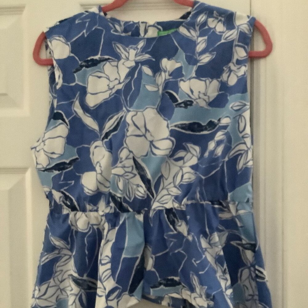 NEW United Colors of Benetton Blue  Floral Sleeveless Peplum Blouse Women's Sz M